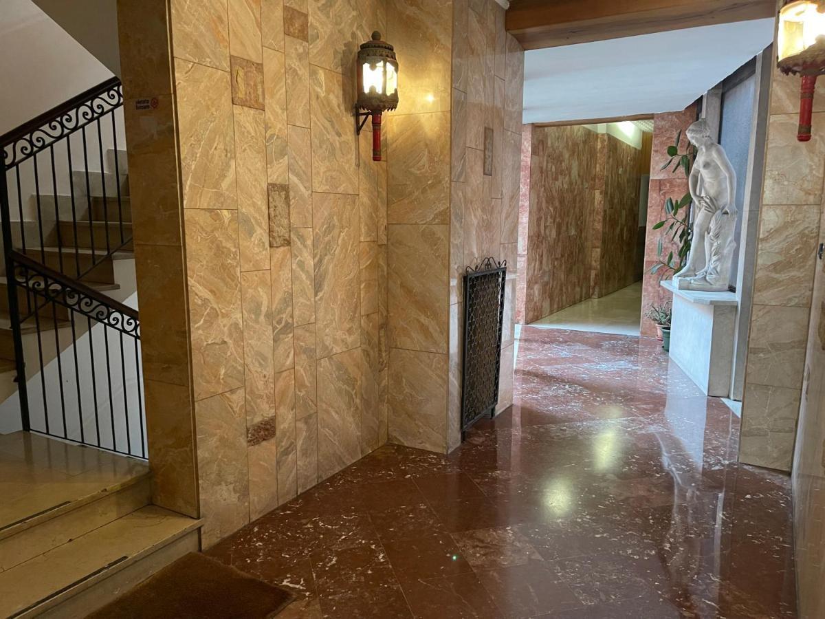 Appartement Residenza Filippini à Vérone Extérieur photo